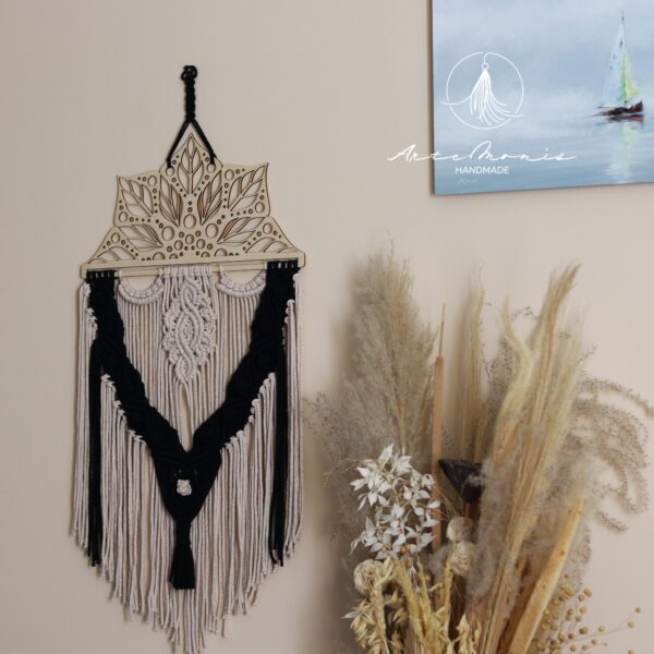 Makrama “Królowa Kier”